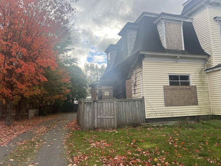 Property Photo: 158 Queen Street NS B2N 2B5
