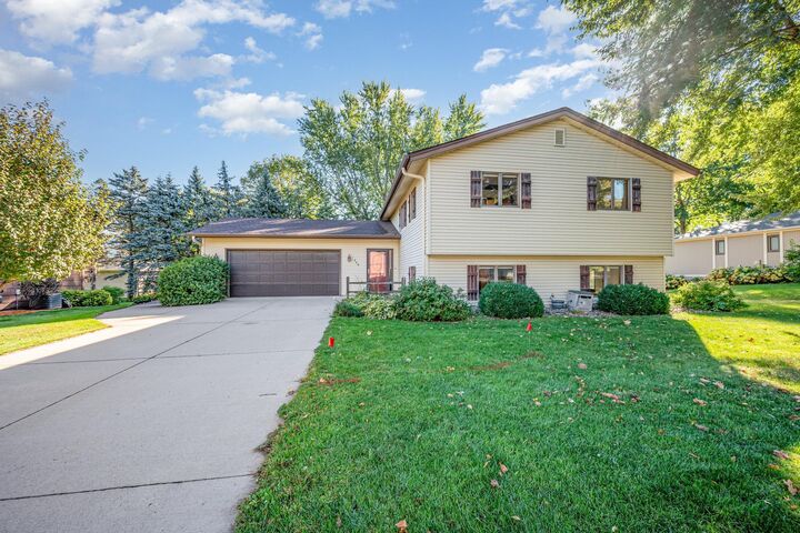 732 Lathrop Drive  Northfield MN 55057 photo