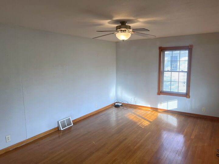 Property Photo:  1307 Springhill  MO 64601 