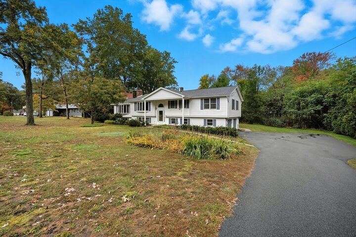 Property Photo: 98 Brookhaven Dr MA 01028