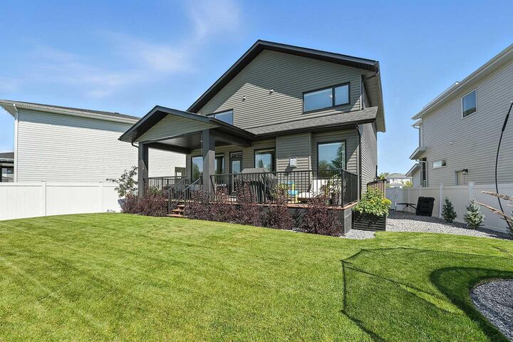 Property Photo: 84 Emmett Crescent AB T4E 1A6