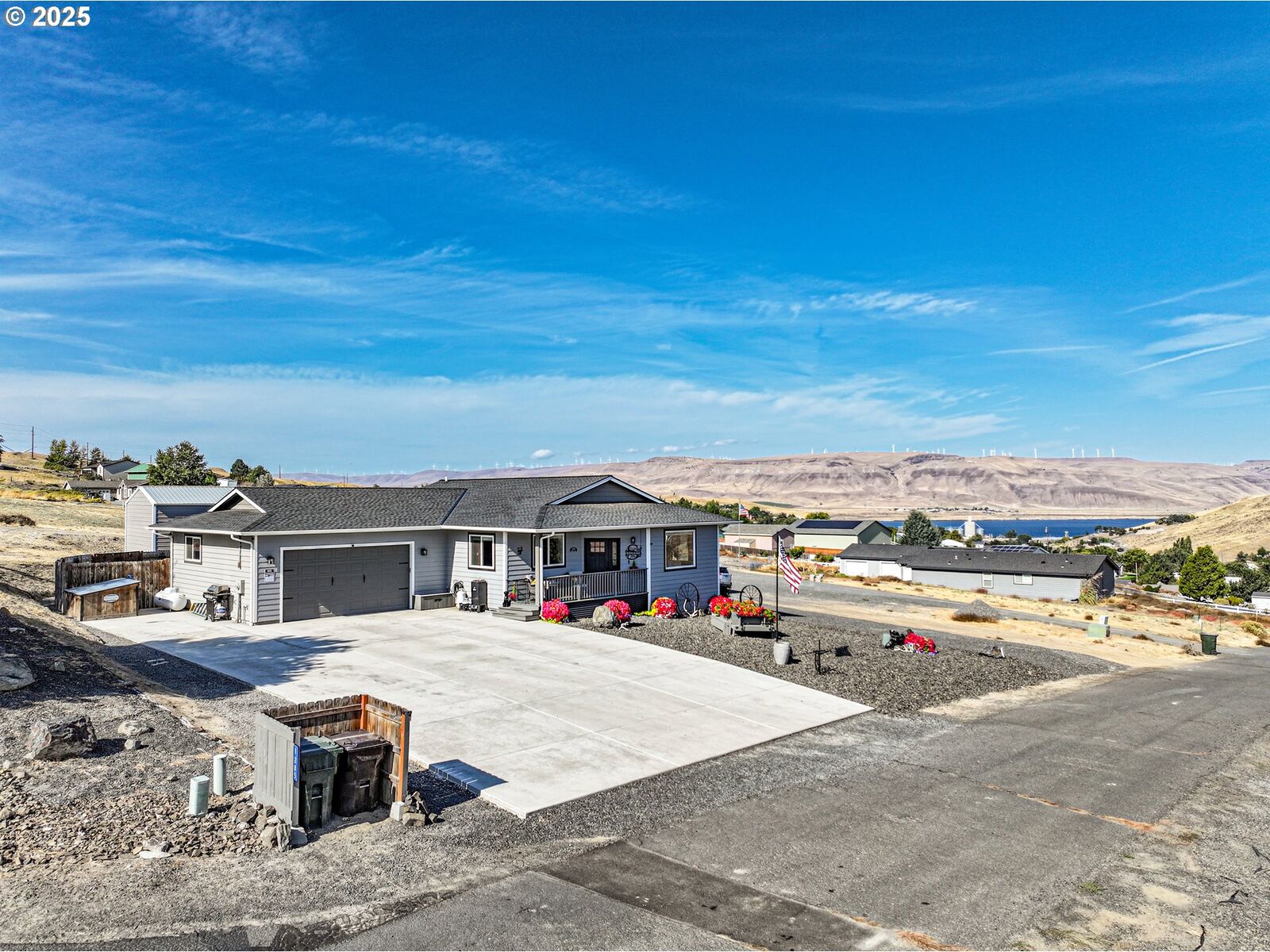Property Photo: 1275 Wright Rd OR 97812