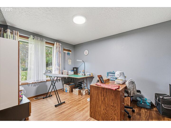 Property Photo: 14206 NE 76th Ave WA 98662