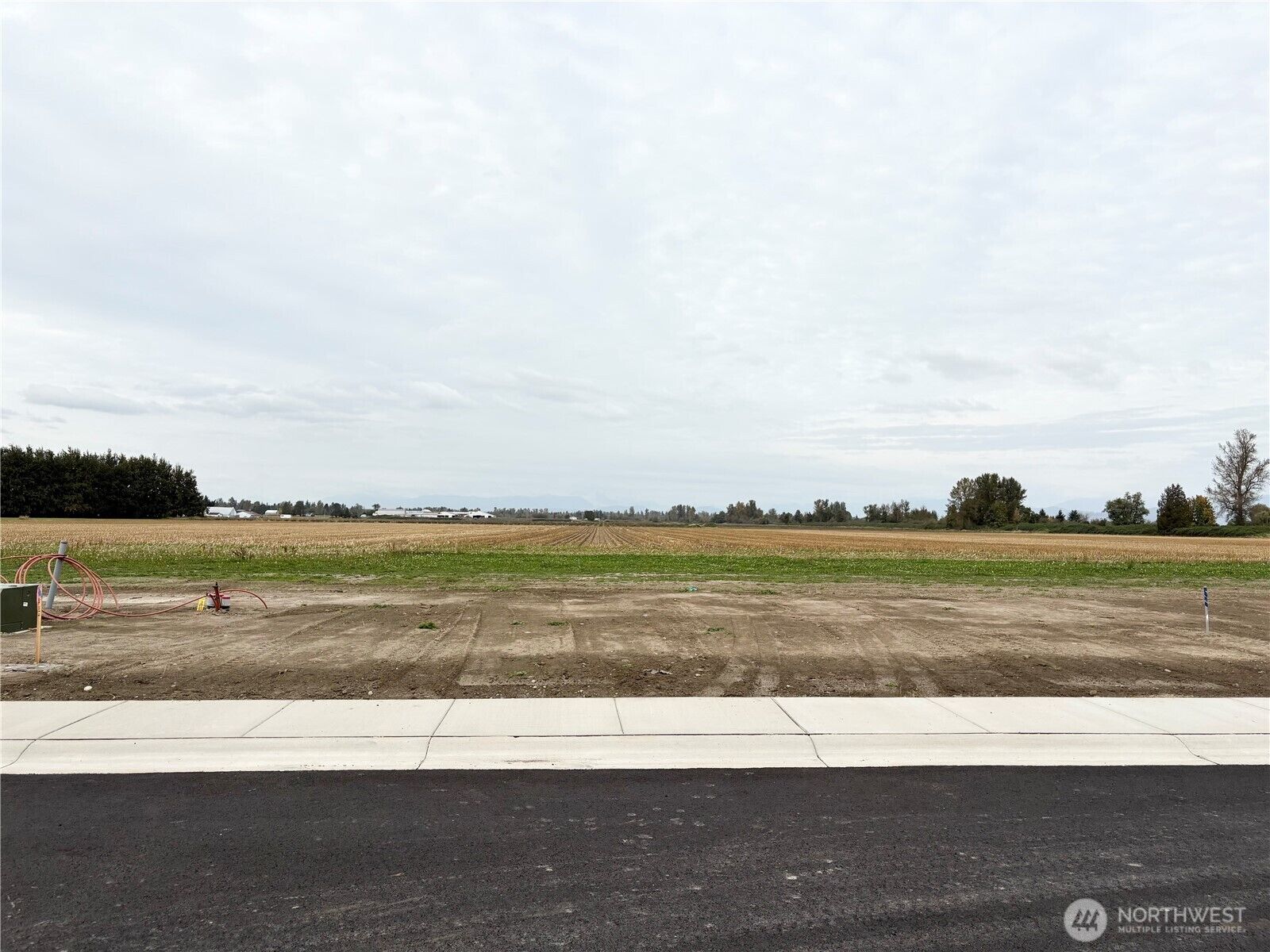 Property Photo:  400 W 3rd Street  WA 98247 