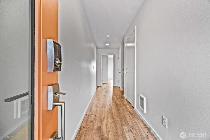 Property Photo:  5118  164th Street SW C5  WA 98026 