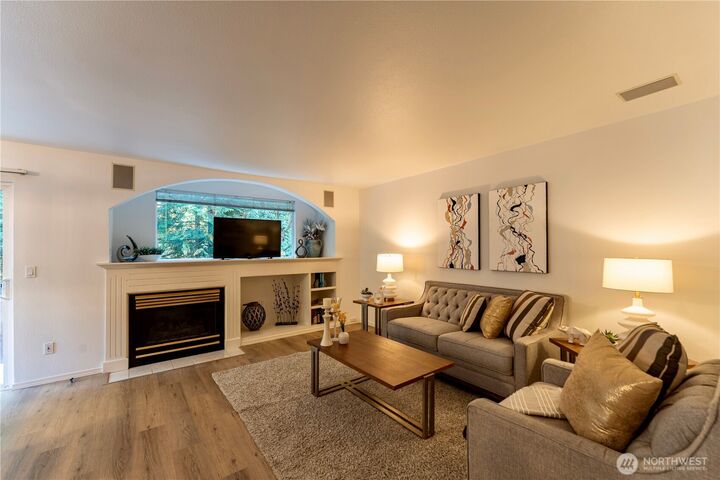 Property Photo: 18809 SE 20th Dr WA 98012