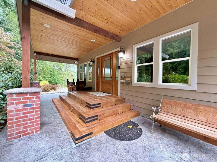 Property Photo:  150  Blue Road  WA 98564 