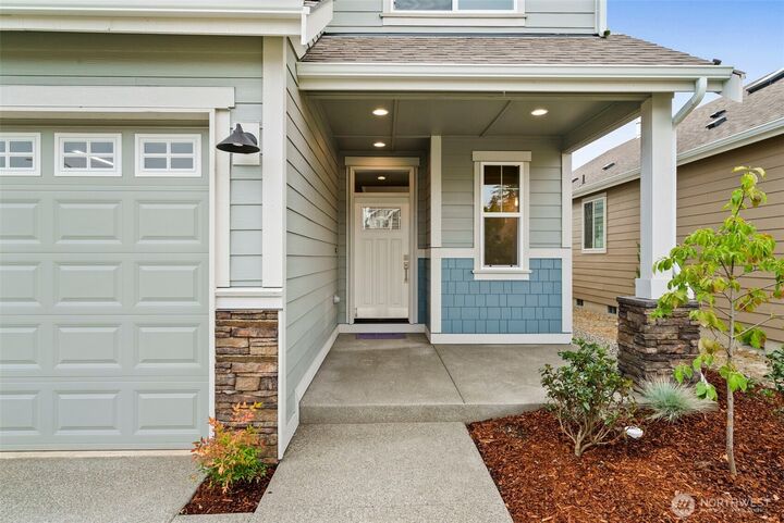 Property Photo:  820  Bodie Court SE  WA 98513 