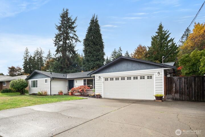 Property Photo: 8410 64th Avenue E WA 98371