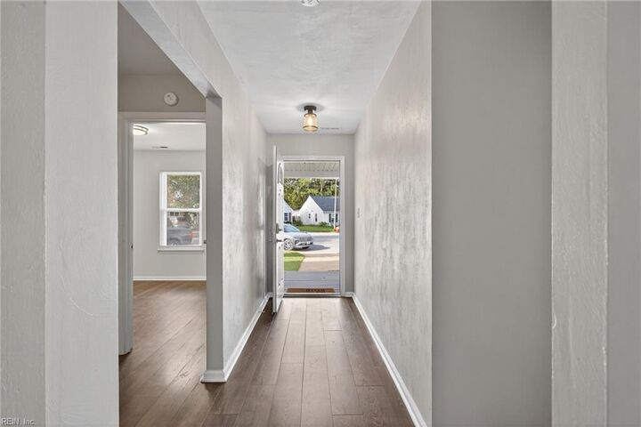 Property Photo: 2160 Bloomsbury Ln VA 23454