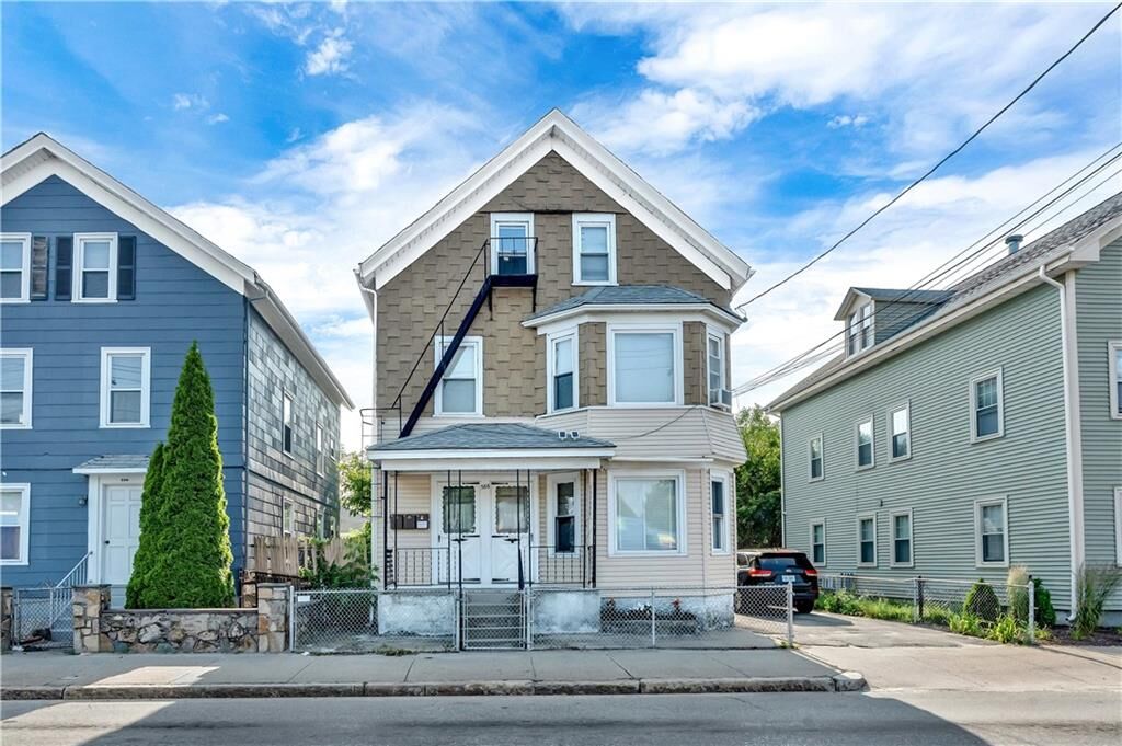 Property Photo: 584 Lonsdale Avenue RI 02863