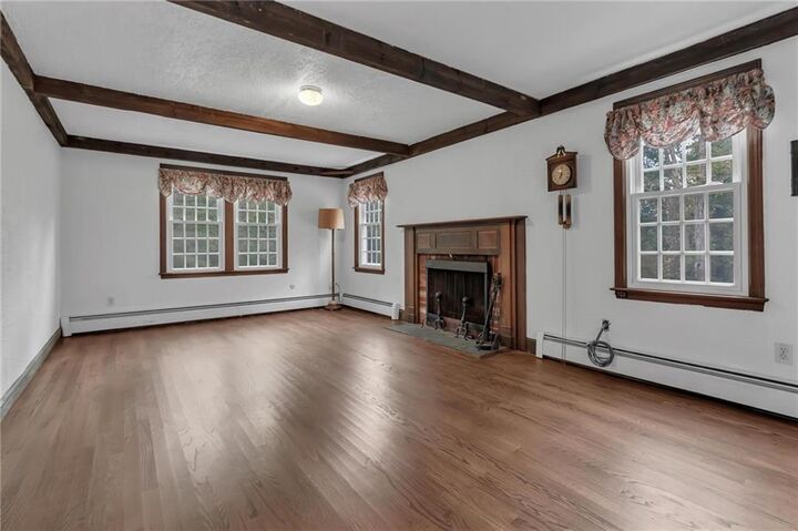 Property Photo: 381 Woonsocket Hill Road RI 02896