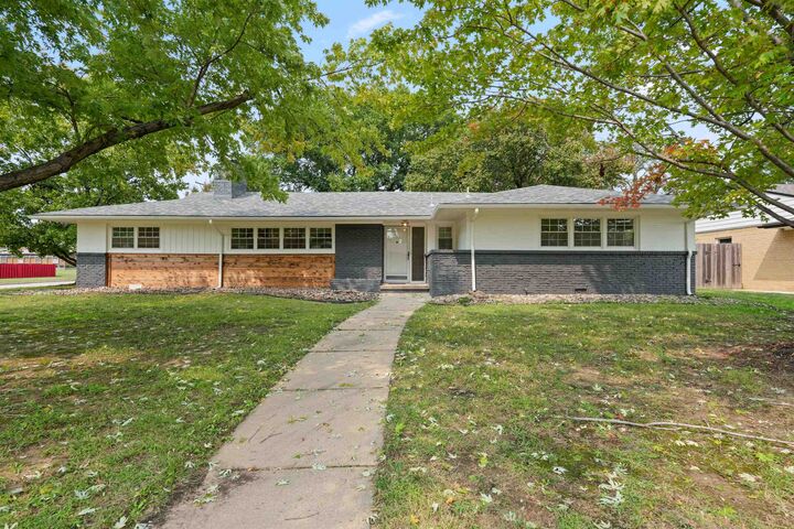 6102 E Jacqueline  Wichita KS 67208 photo