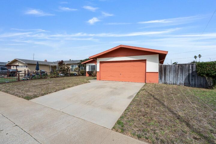 Property Photo: 587 Mariposa Street CA 93906