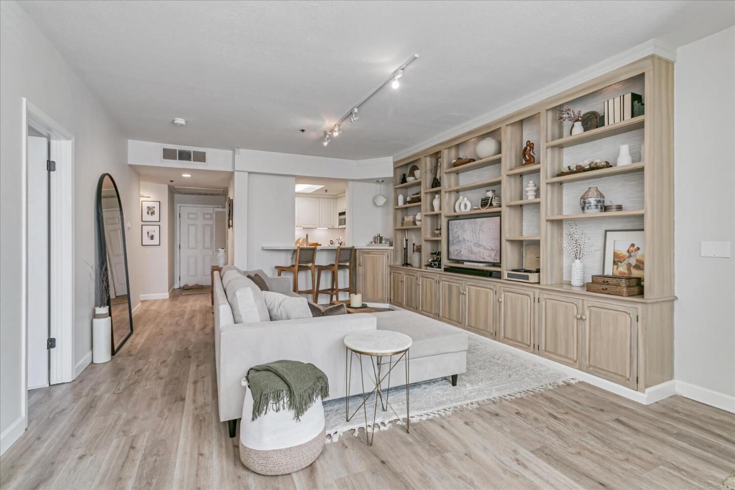 Property Photo: 411 Park Avenue 106 CA 95110