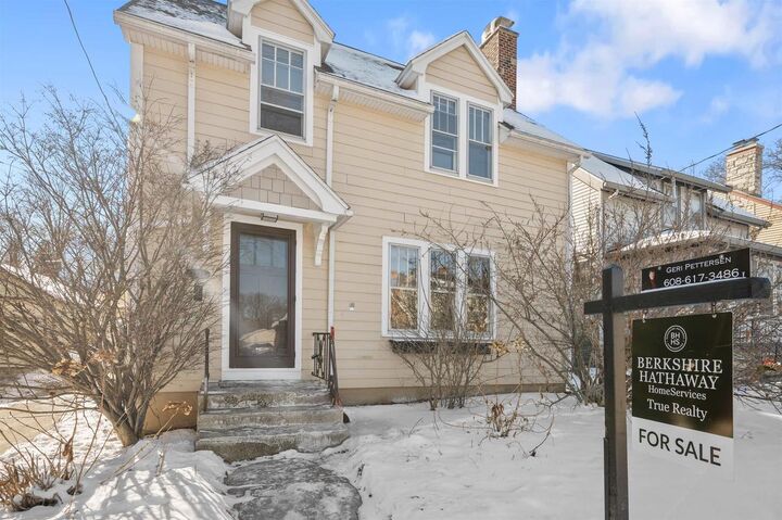 Property Photo: 2725 Kendall Avenue WI 53705