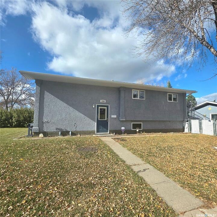 1596 McIntosh Drive  Prince Albert SK S6V 7B8 photo