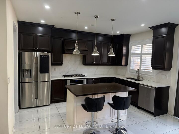 Property Photo:  8 George Gray Drive  ON L6R 4A3