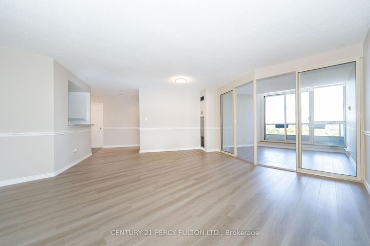 Property Photo: 20 Guildwood Parkway 1416 ON M1E 5B6