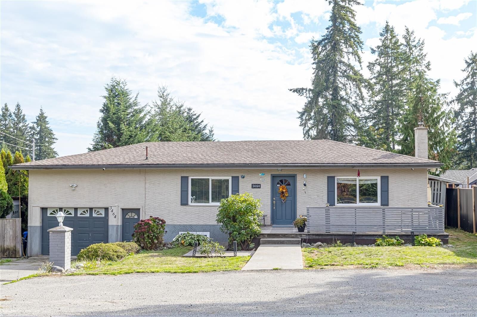 Property Photo: 3464 Glenora Rd BC V9L 6S2