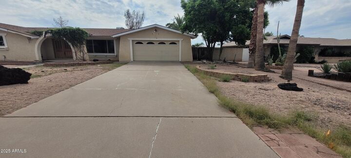 Property Photo: 6531 E June Street AZ 85205