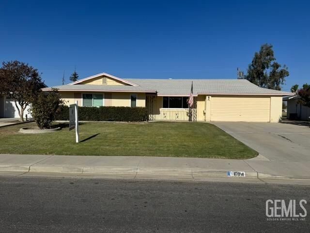 604 River Oaks Drive  Bakersfield CA 93309 photo