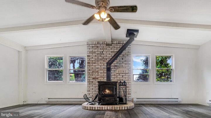 Property Photo: 9 Greenwich Drive NJ 08829