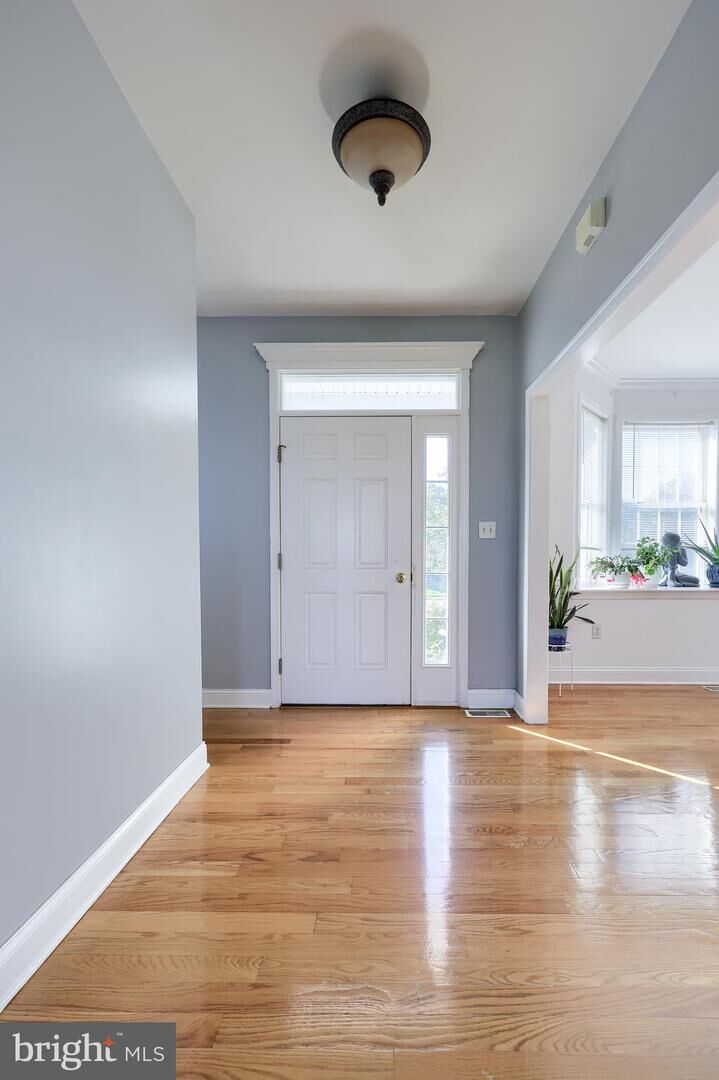 Property Photo: 327 Squire Lane PA 17543