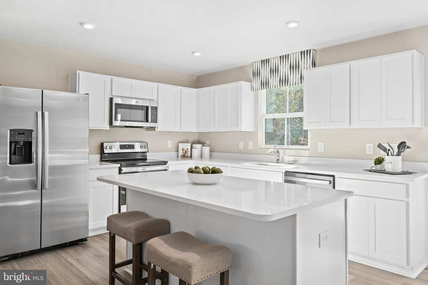 Property Photo: 4515 Mutual Drive WV 25428