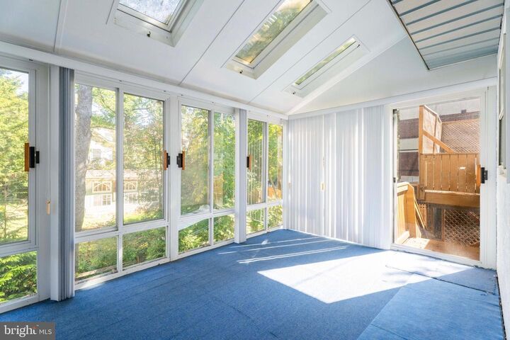 Property Photo: 515 Conway Avenue PA 19072