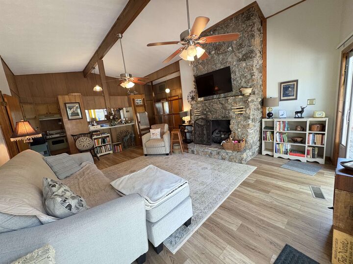 Property Photo: 99 E Lakeshore Drive AR 72529