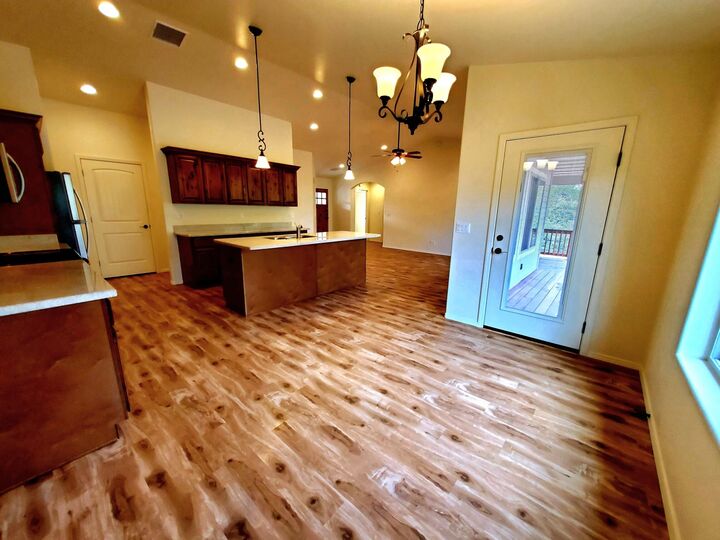 Property Photo: 402 S Forest Ridge Court AZ 85541