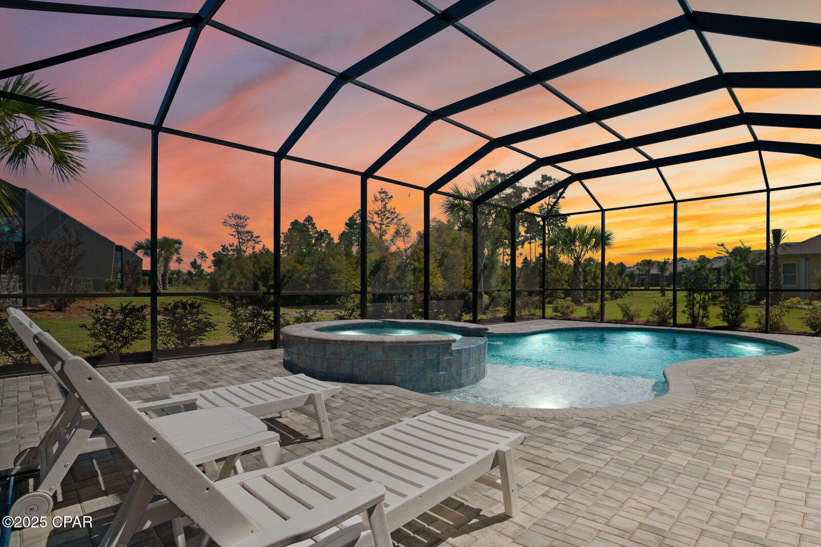 Property Photo: 8794 Coral Reef Way FL 32413