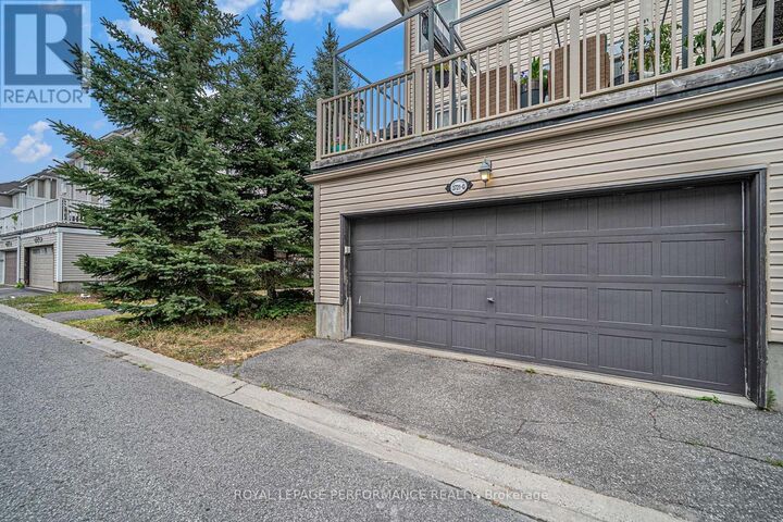 Property Photo: 3721 Riverbreeze Street G ON K2J 0T1