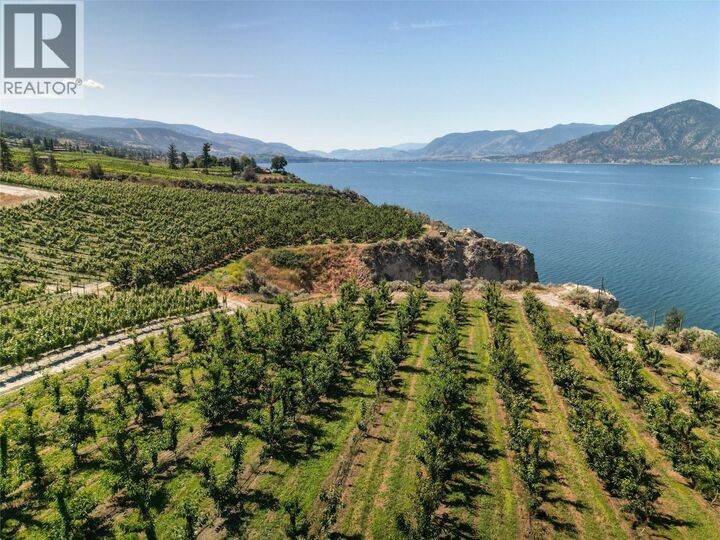Property Photo: 2805 Aikins Loop BC V0H 1N1