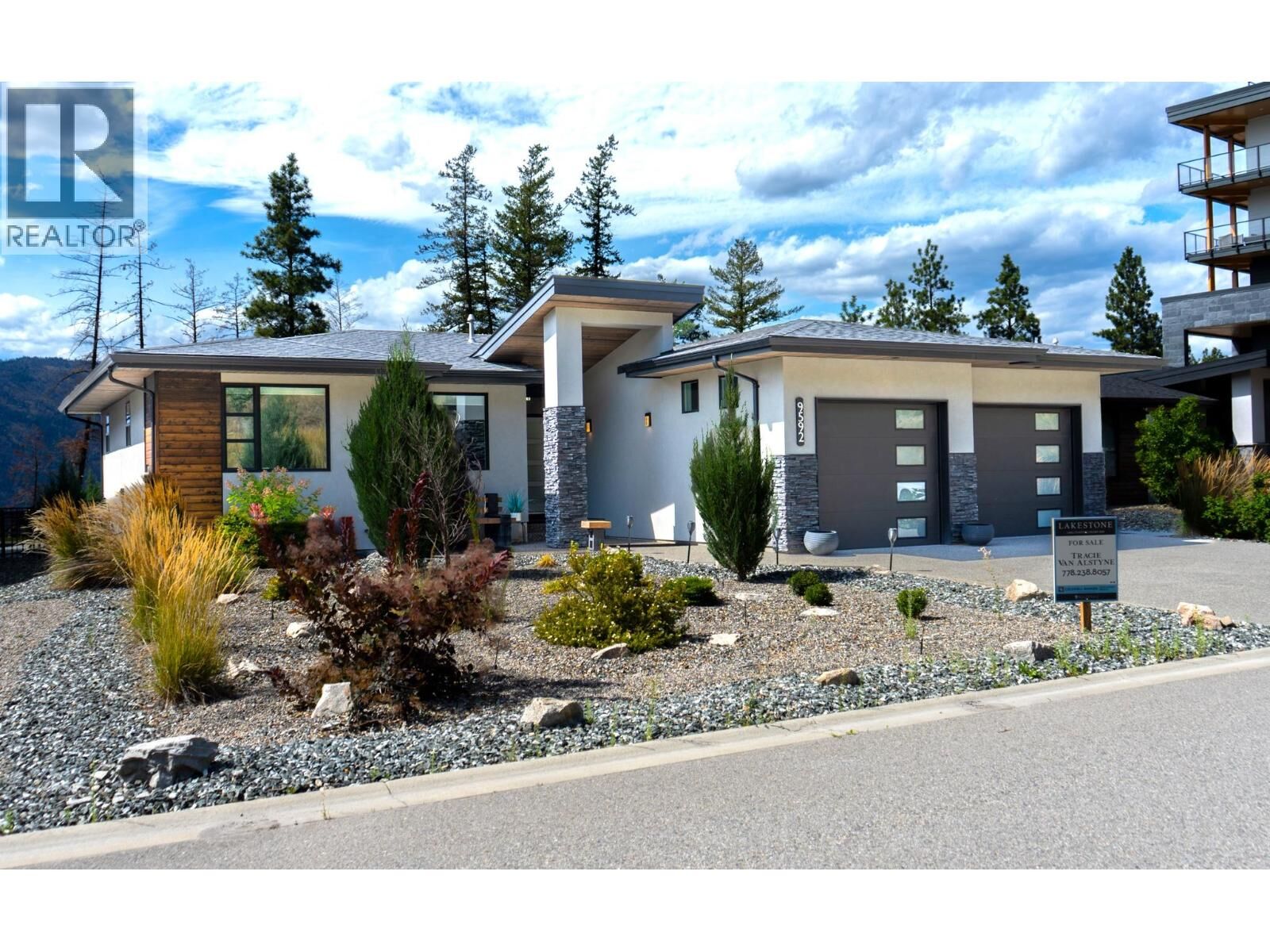 Property Photo: 9592 Benchland Drive BC V4V 0A4