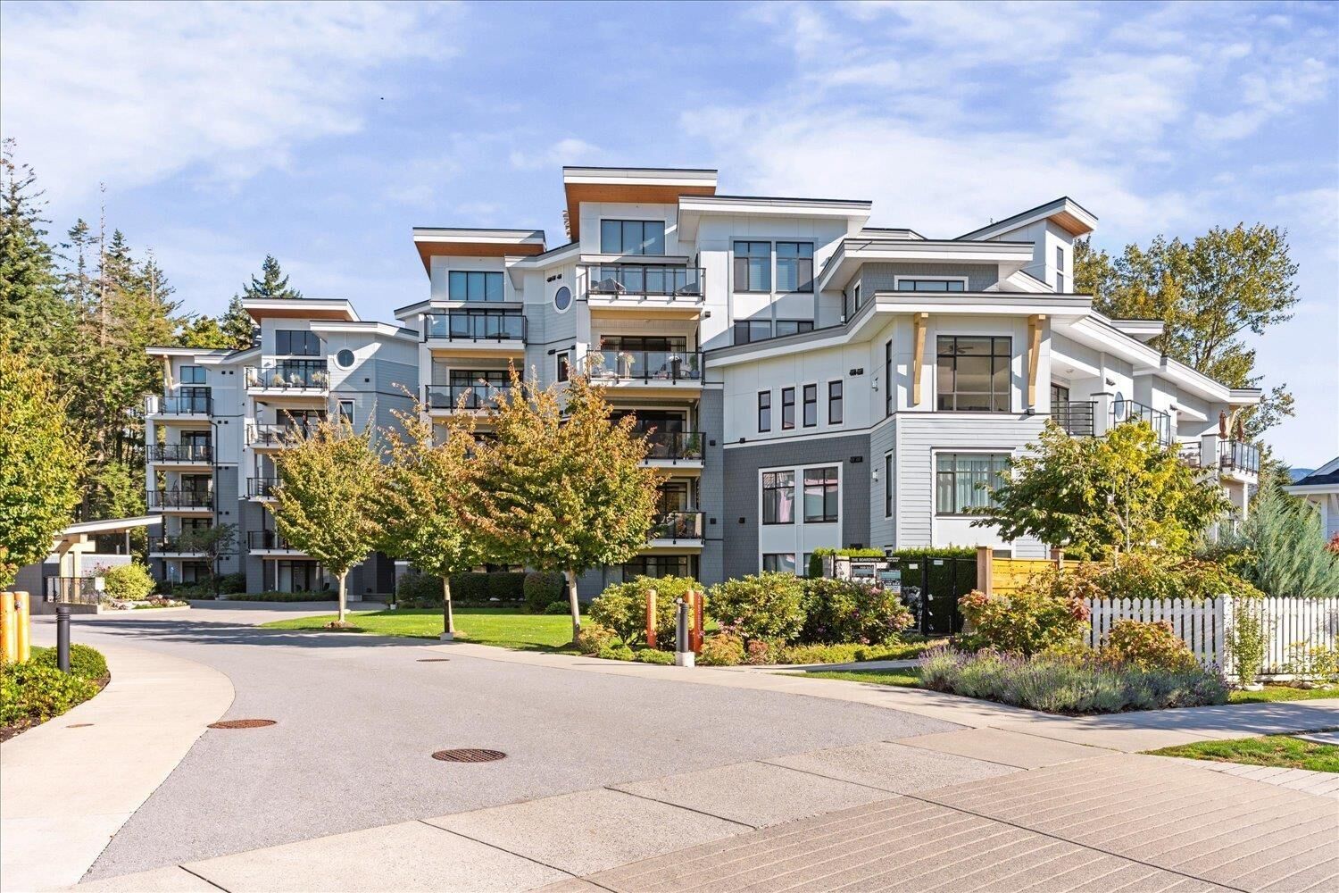 Property Photo: 5380 Tyee Lane 104 BC V2R 6B6