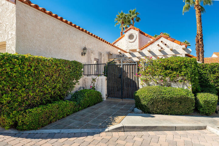 Property Photo:  73468 Shadow Mountain Drive  CA 92260 