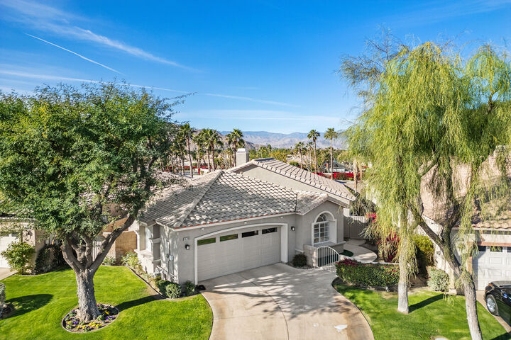 Property Photo:  45703 Crosswater Street  CA 92201 