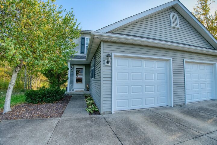 416-438 Hillcrest Drive  Edinboro PA 16412 photo