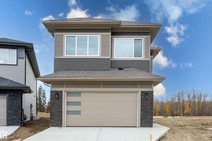 Property Photo:  45 Renwyck Place  AB T7X 4E1 