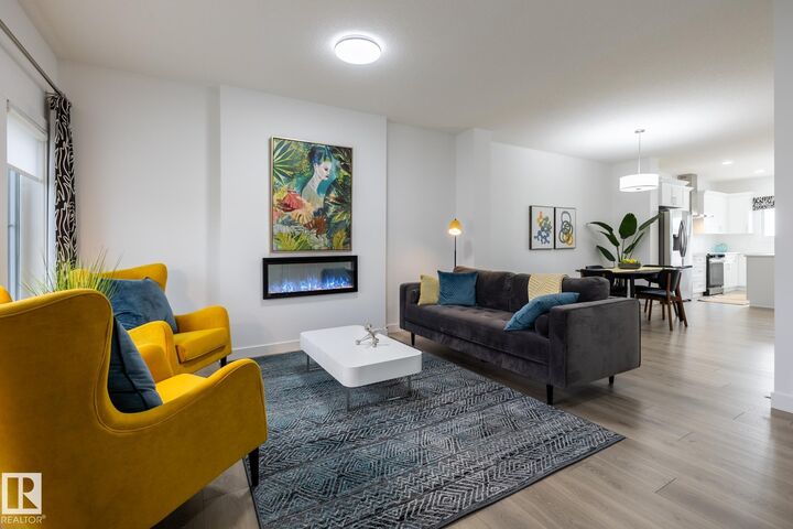 Property Photo: 308 29 Street SW AB T8L 1V1