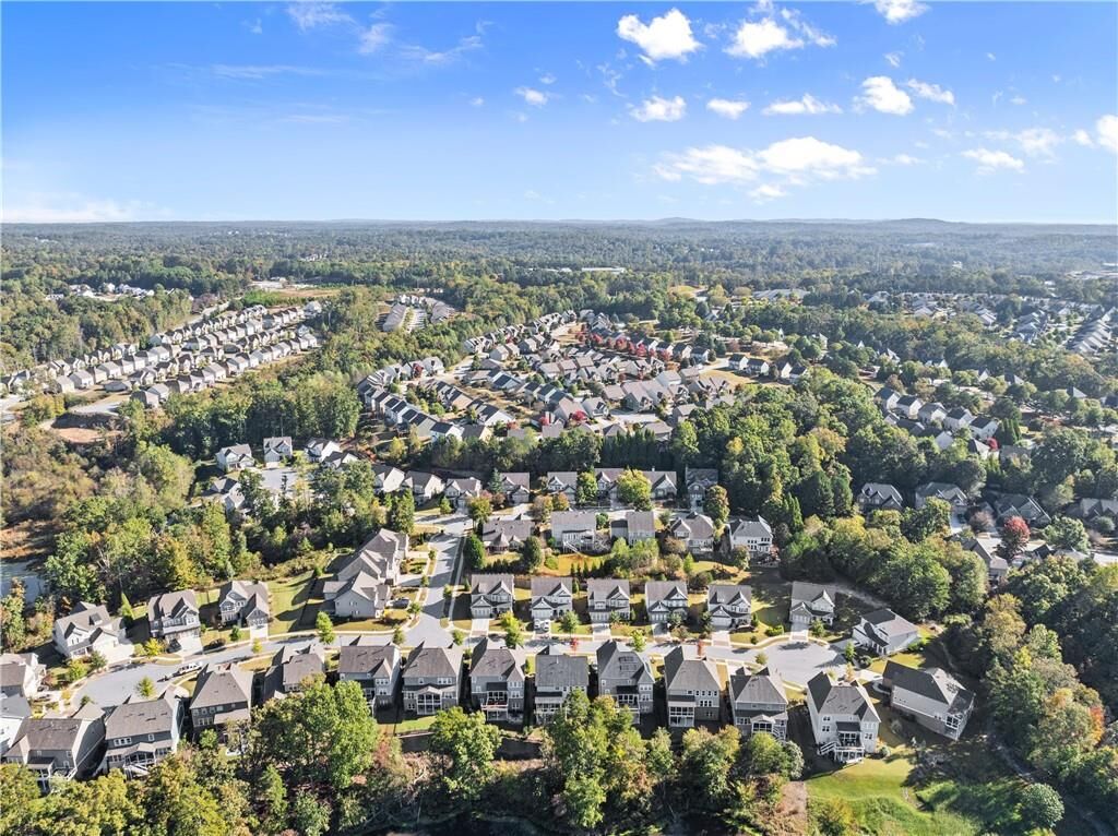 Property Photo:  7123 Lake Edge Drive  GA 30542 