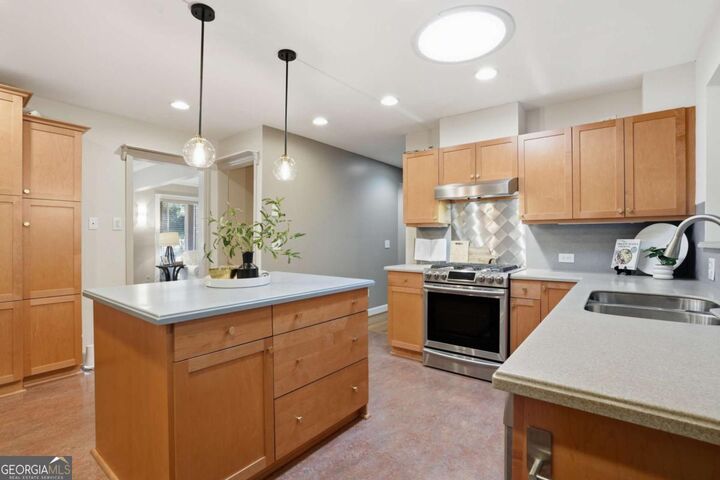 Property Photo:  2702 Pangborn Road  GA 30033 