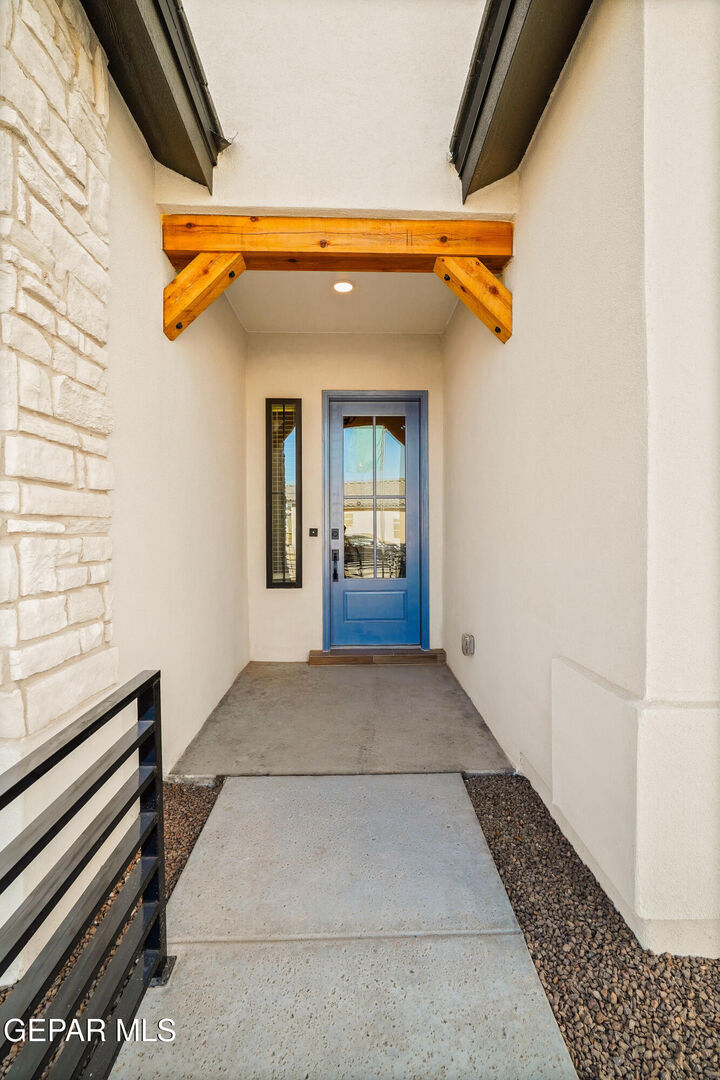 Property Photo: 7271 Bobcat Hollow Drive TX 79911