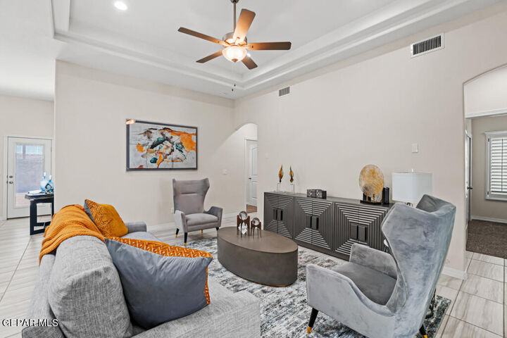 Property Photo: 14565 John McNeely Avenue TX 79938