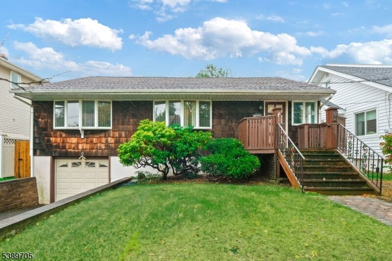 Property Photo:  315 Gesner St  NJ 07036