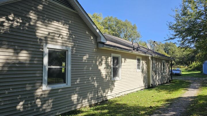 Property Photo: 10014 Hwy 1078 N KY 42420