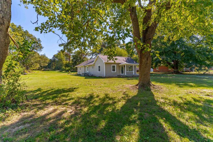 Property Photo: 10014 Hwy 1078 N KY 42420