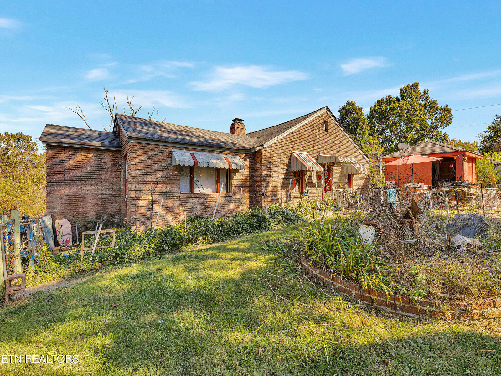 Property Photo: 4410 SE Mission Rd TN 37920